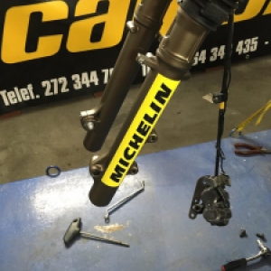 Pintura  Suzuki DR 800 Big (Paris Dakar 1988)