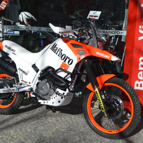 Pintura  Suzuki DR 800 Big (Paris Dakar 1988)