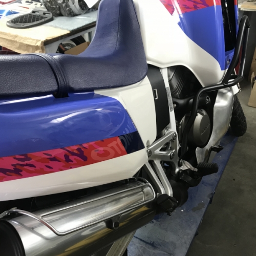 XRV 750 RD02 PINTURA COMPLETA