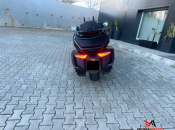 Honda GL1800 GoldWing Manual - Imagem 1